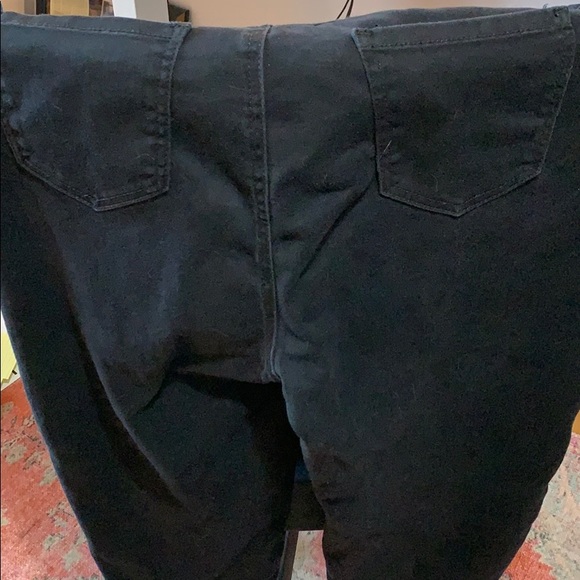 🛑 SOLD Plus sized petite black jeggings - Picture 5 of 8